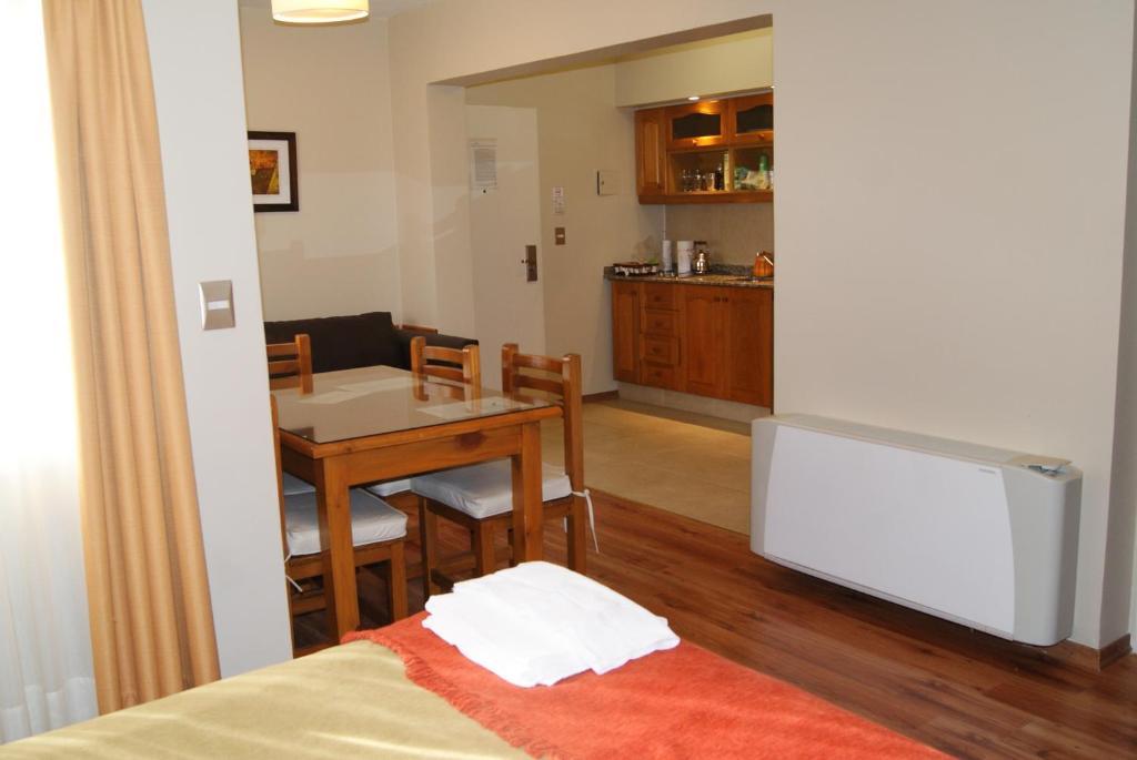 Patagonia Suites Trelew Quarto foto